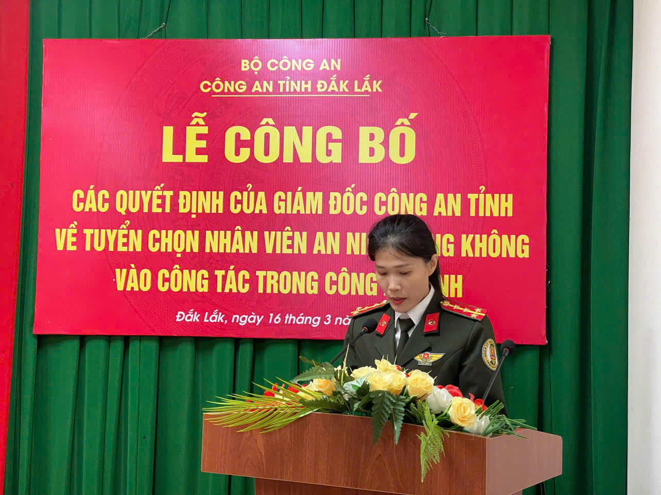 Lễ Công bố Quyết định tuyển chọn nhân viên an ninh hàng không vào Công an nhân dân